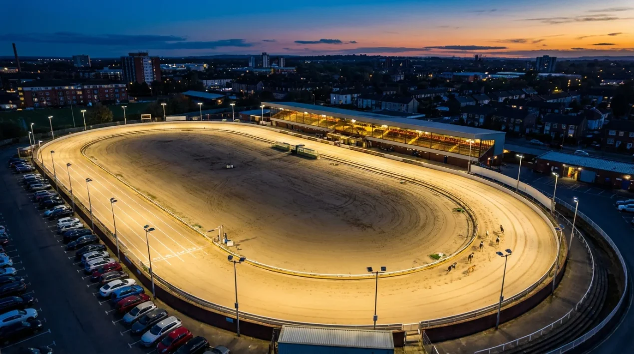 UK Greyhound Tracks: Complete Stadium Guide 2026